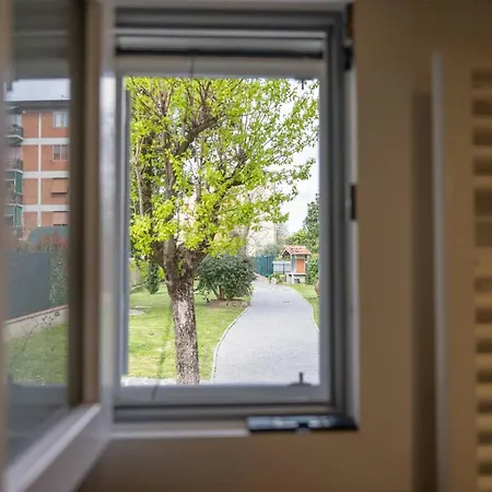 Gaya Oasi Apartament *